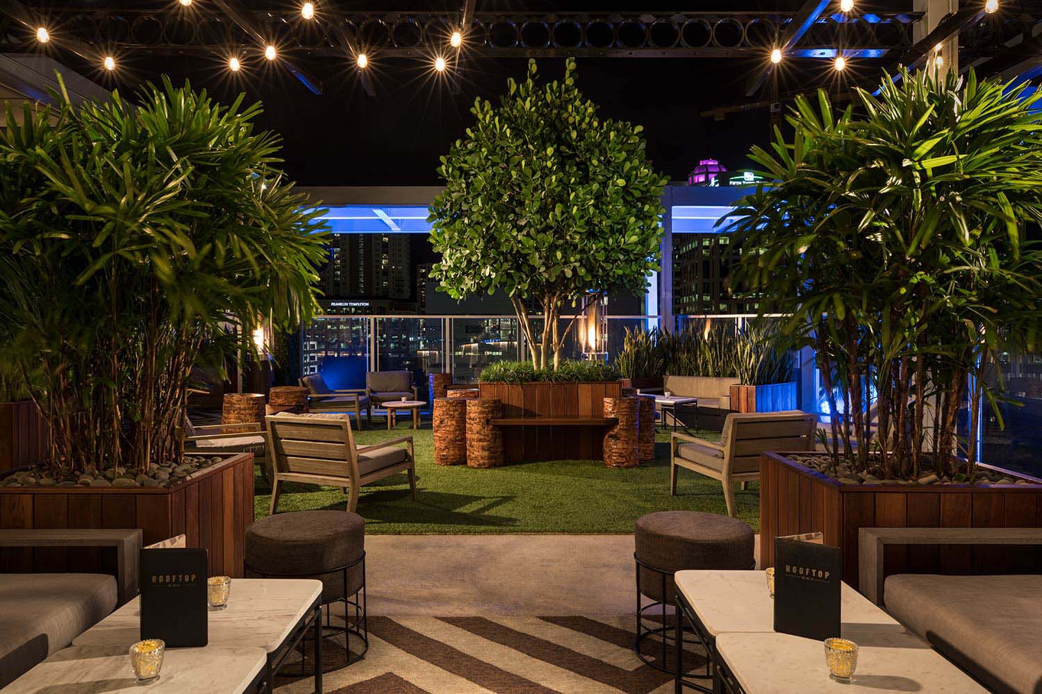  Rooftop  1WLO Hotel Restaurant Nightclub Design  by 